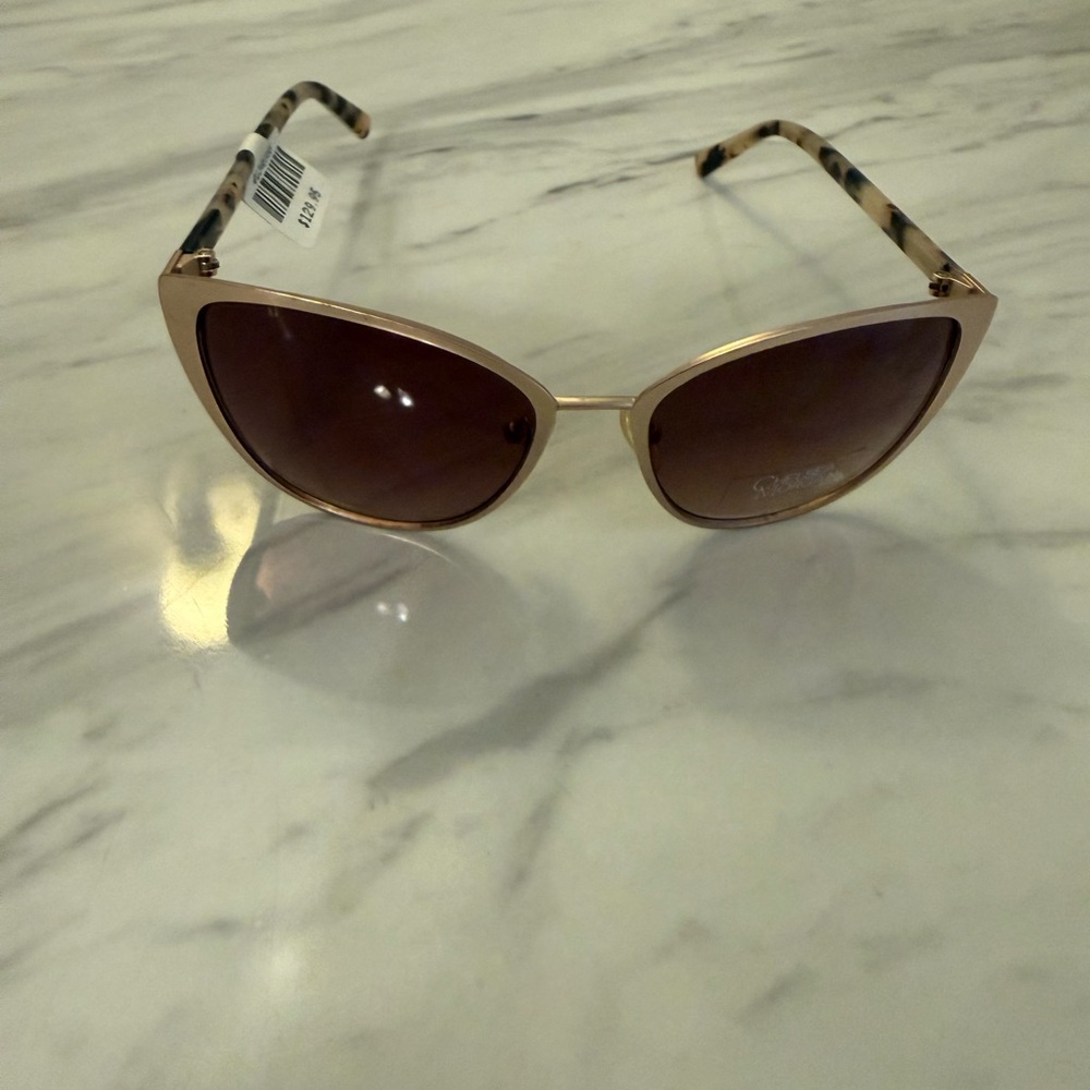 NWT Chelsea Morgan Sunglasses - Picture 2 of 7